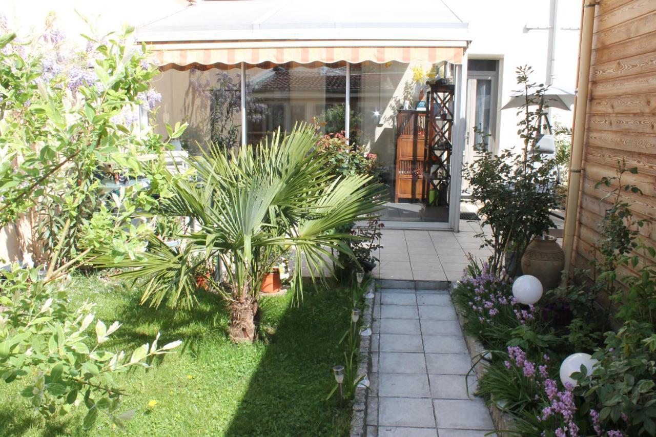 L'Escale Vichy Villa Exterior foto